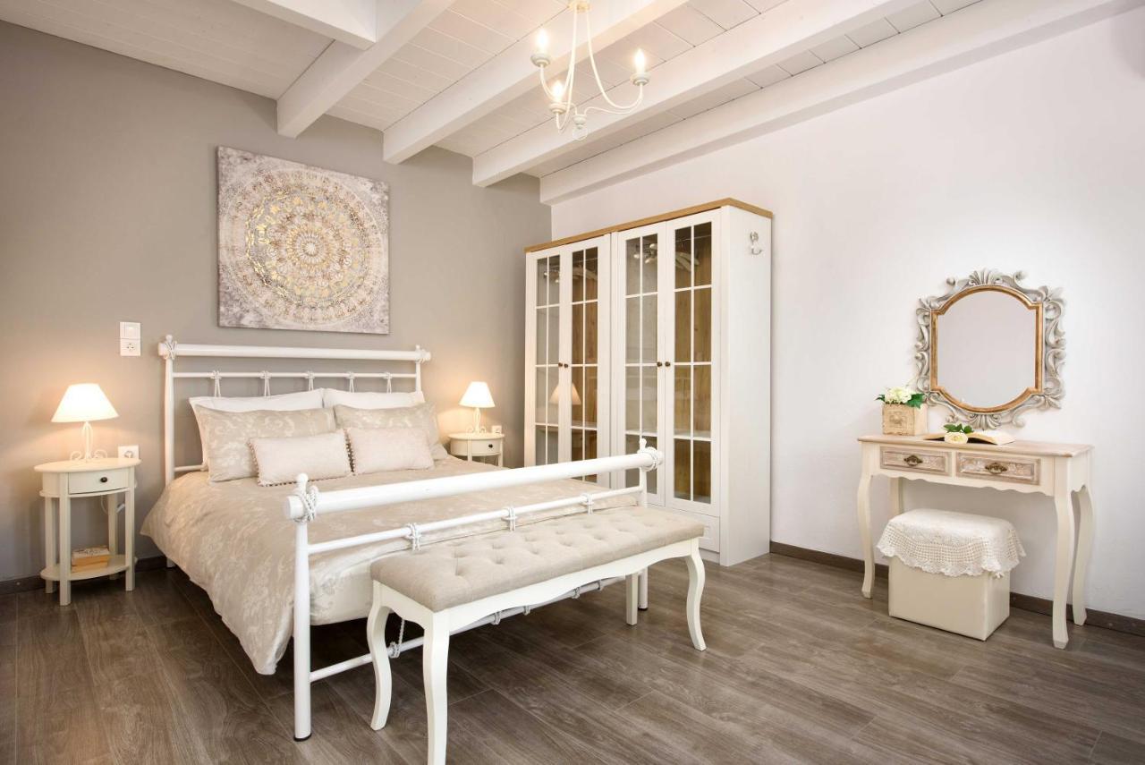 Vintage Village House Σπίτι διακοπών Γαστούρι